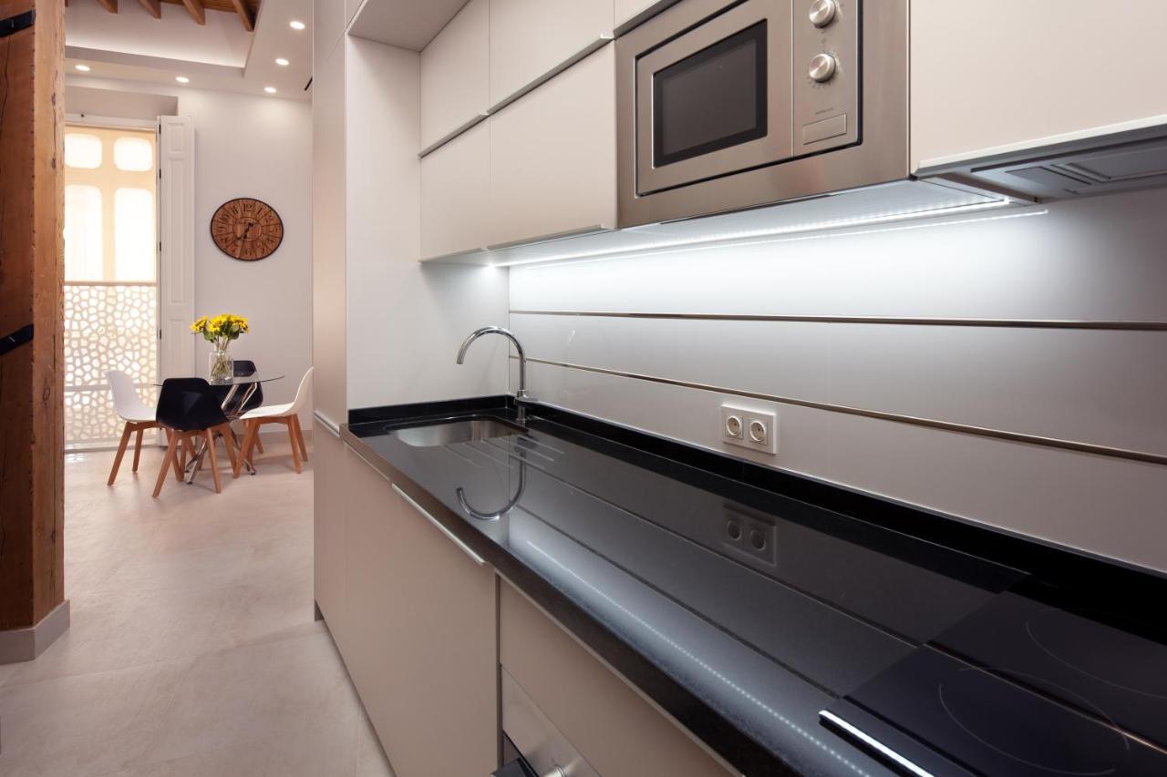 Inmalaga Santos Suites 1 Экстерьер фото